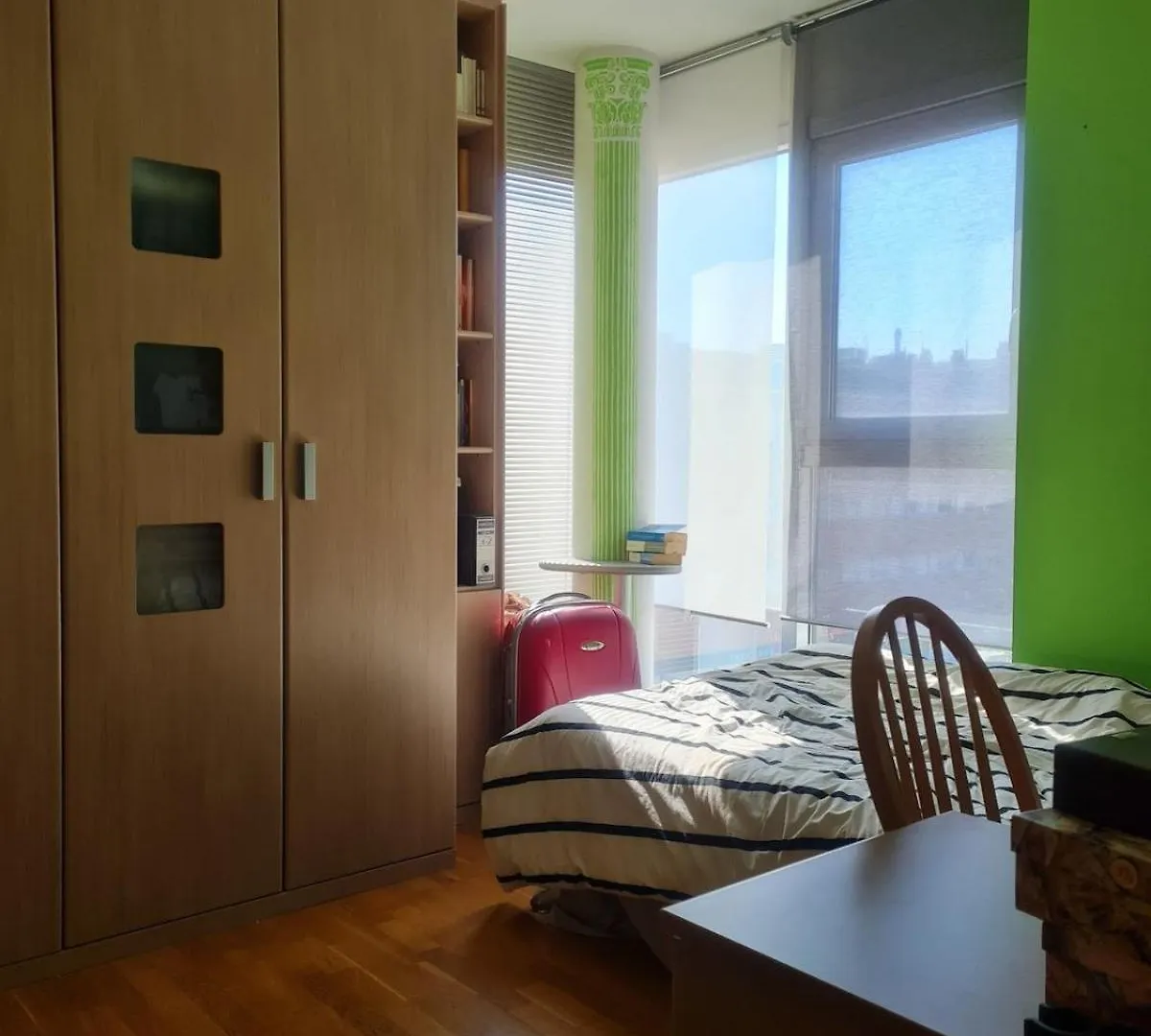 Apartamento Luminoso Y Bien Ubicado En La Zona Olimpica De Terrassa Barcelona 0*,  Spain