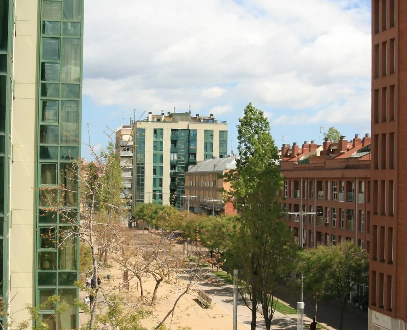 Apartamento Luminoso Y Bien Ubicado En La Zona Olimpica De Terrassa Barcelona 0*,